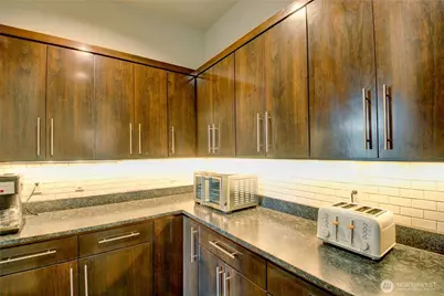 15834 Kamb Road, Mount Vernon, WA 98274 - Photo 9