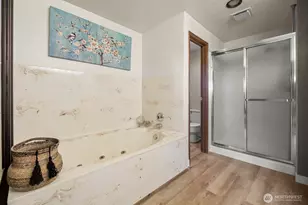 10601 Bagley Ave N, Seattle, WA 98133 - Photo 19