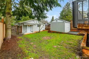 1046 NE 97th St, Seattle, WA 98115 - Photo 29