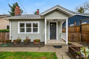 1046 NE 97th St, Seattle, WA 98115 - Photo 3