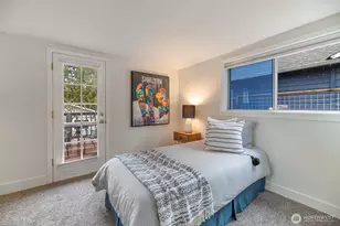 1046 NE 97th St, Seattle, WA 98115 - Photo 13