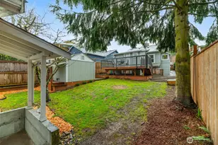 1046 NE 97th St, Seattle, WA 98115 - Photo 31