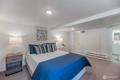 1046 NE 97th Street, Seattle, WA 98115 - Photo 23
