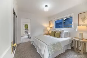 1046 NE 97th St, Seattle, WA 98115 - Photo 11