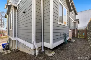 1132 Chestnut Ct, Everett, WA 98201 - Photo 23
