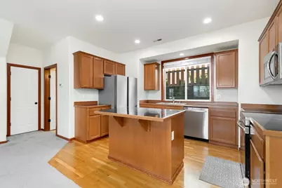 1132 Chestnut Court, Everett, WA 98201 - Photo 9