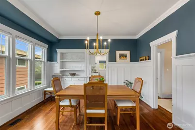 4215 S Holly Street, Seattle, WA 98118 - Photo 11