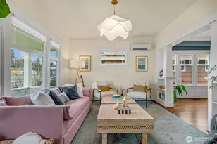 4215 S Holly St, Seattle, WA 98118 - Photo 7