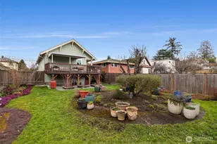 4215 S Holly St, Seattle, WA 98118 - Photo 33