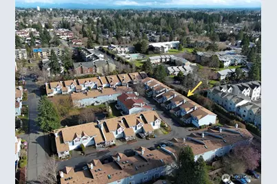 10513 SE 250th Place #F104, Kent, WA 98030 - Photo 35