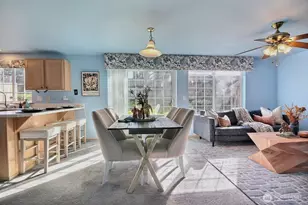 10513 SE 250th Pl, Kent, WA 98030 - Photo 9