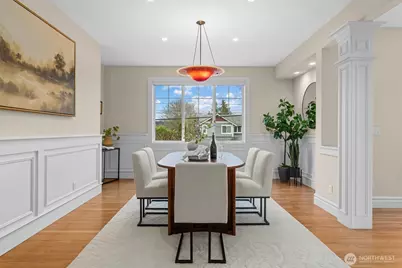 10759 Durland Avenue NE, Seattle, WA 98125 - Photo 7