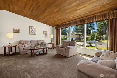 14402 151st Place SE, Renton, WA 98059 - Photo 3