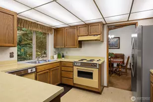 14402 151st Pl SE, Renton, WA 98059 - Photo 7