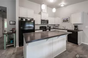 33 Butterfly Ln, Pacific Beach, WA 98571 - Photo 13