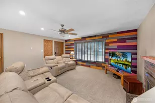 14423 Timberbrook Dr, Marysville, WA 98271 - Photo 13