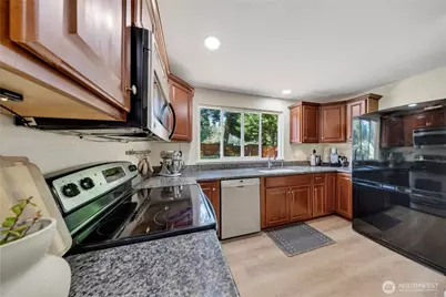 31911 42nd Ave SW, Federal Way, WA 98023 - Photo 13