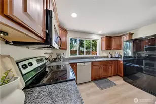 31911 42nd Ave SW, Federal Way, WA 98023 - Photo 13