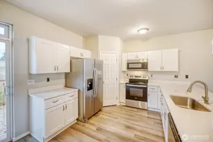 2115 182nd St E, Spanaway, WA 98387 - Photo 7