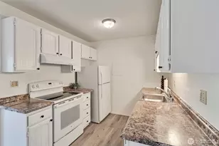 2500 81st Ave SE, Mercer Island, WA 98040 - Photo 7