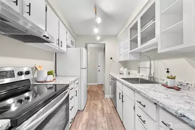 3104 Bill McDonald Parkway #D303, Bellingham, WA 98225 - Photo 3