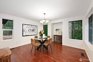 832 NE 202nd St, Shoreline, WA 98155 - Photo 17