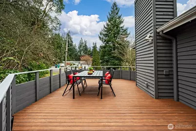 832 NE 202nd Street, Shoreline, WA 98155 - Photo 13