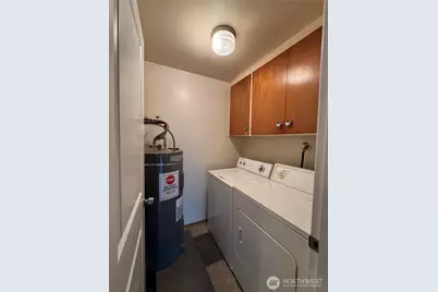 8930 7th Avenue SE, Everett, WA 98208 - Photo 17