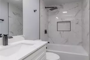 11244 10th Ave S, Seattle, WA 98168 - Photo 13