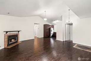 9103 183rd Ave NE, Redmond, WA 98052 - Photo 3