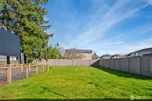 122 N C St, Buckley, WA 98321 - Photo 25