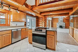 6946 Willow Grove Rd, Longview, WA 98632 - Photo 9