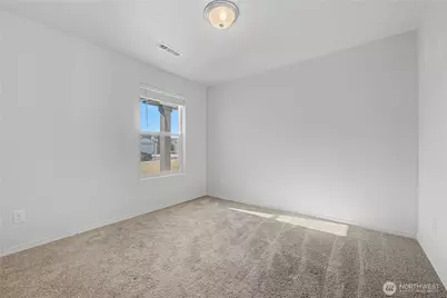 1118 W Sequoia Road, Moses Lake, WA 98837 - Photo 9