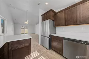 1118 W Sequoia Rd, Moses Lake, WA 98837 - Photo 7