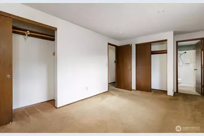 2011 Pine Wood Way, Oak Harbor, WA 98277 - Photo 13