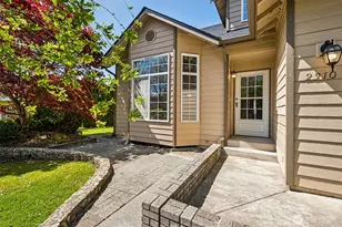 2310 20th St SE, Puyallup, WA 98374 - Photo 3