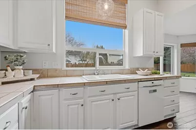 385 SE 12th Place, North Bend, WA 98045 - Photo 17