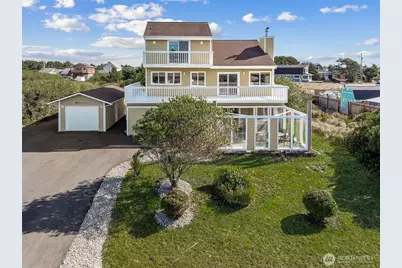 898 S Sand Dune Avenue SW, Ocean Shores, WA 98569 - Photo 1