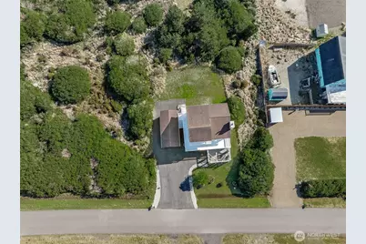 898 S Sand Dune Avenue SW, Ocean Shores, WA 98569 - Photo 27