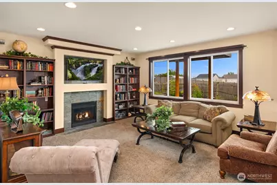 6916 37th Place NE, Marysville, WA 98270 - Photo 9