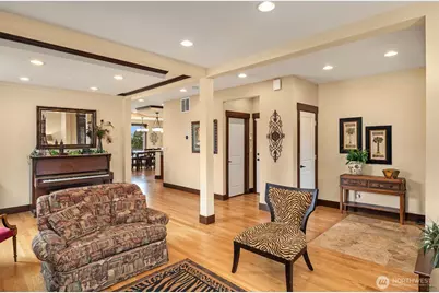 6916 37th Place NE, Marysville, WA 98270 - Photo 5