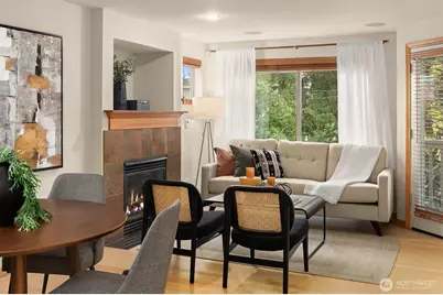 12050 33rd Avenue NE #C, Seattle, WA 98125 - Photo 5