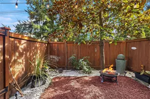 12050 33rd Ave NE, Seattle, WA 98125 - Photo 23