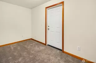 12050 33rd Ave NE, Seattle, WA 98125 - Photo 21