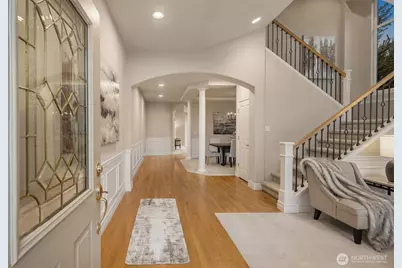 1925 NE 33rd Place, Renton, WA 98056 - Photo 5