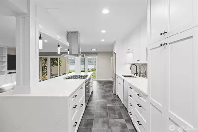 4030 W Lake Sammamish Pkwy NE #F-1, Redmond, WA 98052 - Photo 1