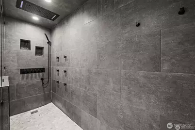 4030 W Lake Sammamish Pkwy NE #F-1, Redmond, WA 98052 - Photo 21