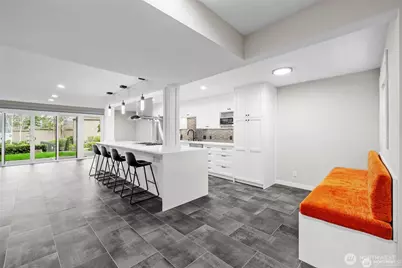 4030 W Lake Sammamish Pkwy NE #F-1, Redmond, WA 98052 - Photo 3