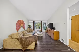 730 SE 8th Ave, Oak Harbor, WA 98277 - Photo 7