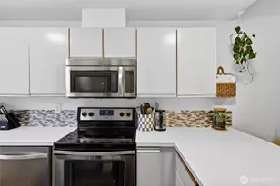 730 SE 8th Ave, Oak Harbor, WA 98277 - Photo 13